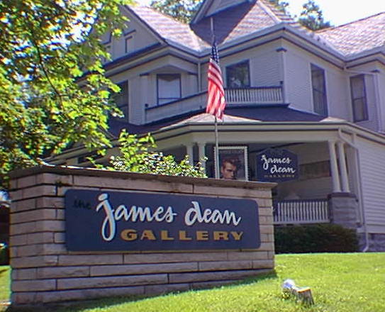 James Dean Gallery - James Dean Museum - Fairmount Indiana - James Dean memoribilia - Rebel Rebel Gift Shop